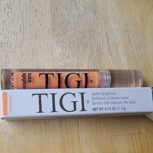 TIGI Luxe Lipgloss in Style (Knockout)